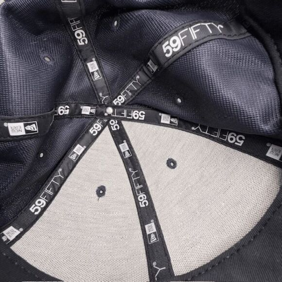 New Era Men's 59 Fifty Boston Red Sox Authentic Performance Cap Black Size 7 3/8 - Picture 6 of 8